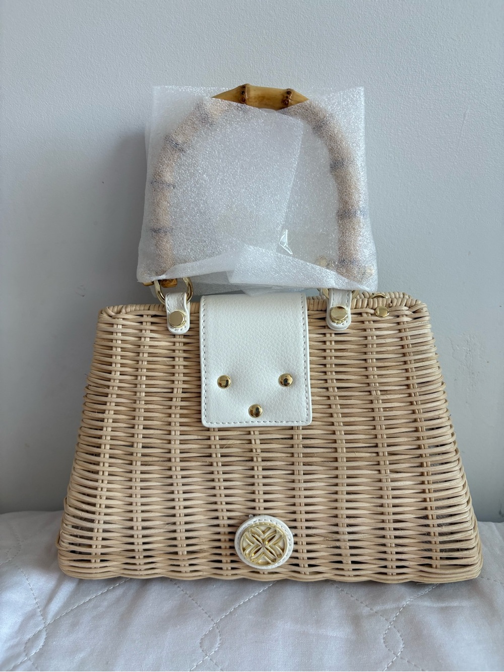 Lilly Pulitzer Leena Top Handle Wicker Bag - Picture 4 of 12